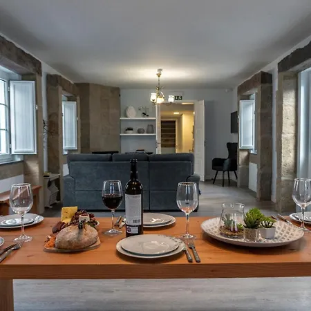 Sunrise - Casa Sao Joao - 4 Star Tourist アパート