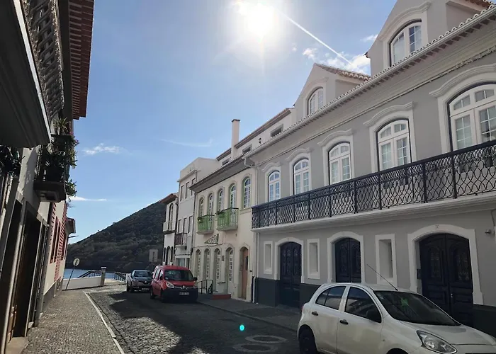 Sunrise - Casa Sao Joao - 4 Star Tourist