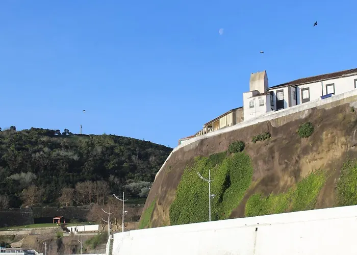 Sunrise - Casa Sao Joao - 4 Star Tourist Angra do Heroísmo